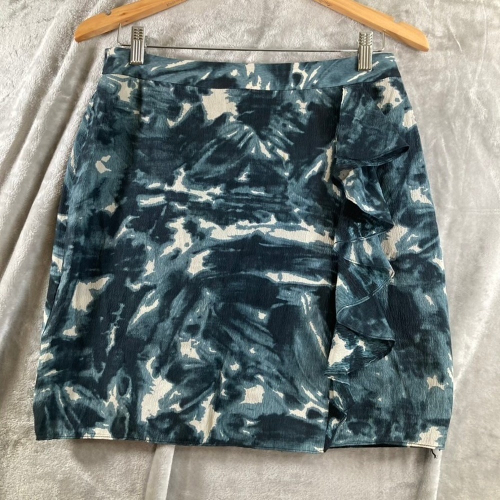 Ann Taylor Petite Women's 4P Blue Silk Ruffle Mini Skirt Tie Dye Watercolor - Picture 1 of 13